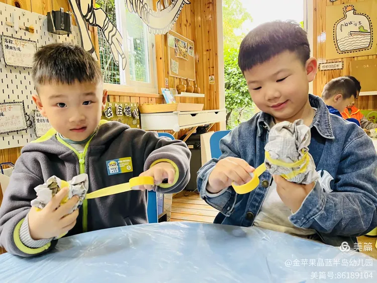 博物馆里的小小探索家